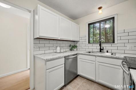 485 Heritage Village Southbury CT 06488