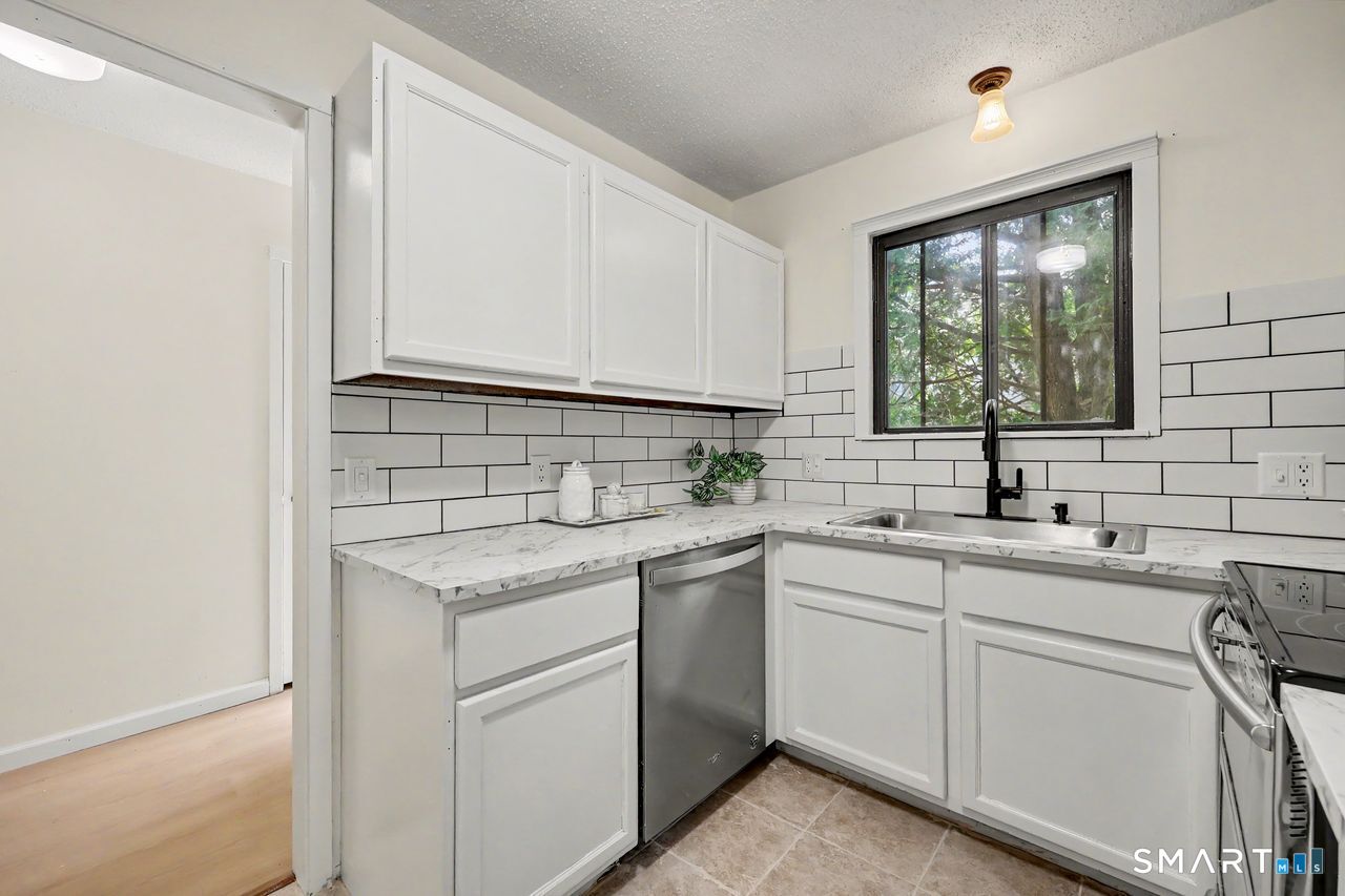485 Heritage Village Southbury CT 06488