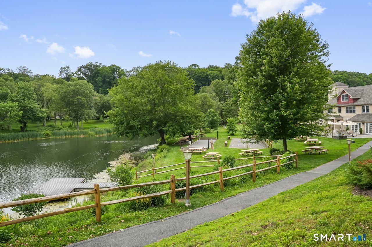 485 Heritage Village Southbury CT 06488