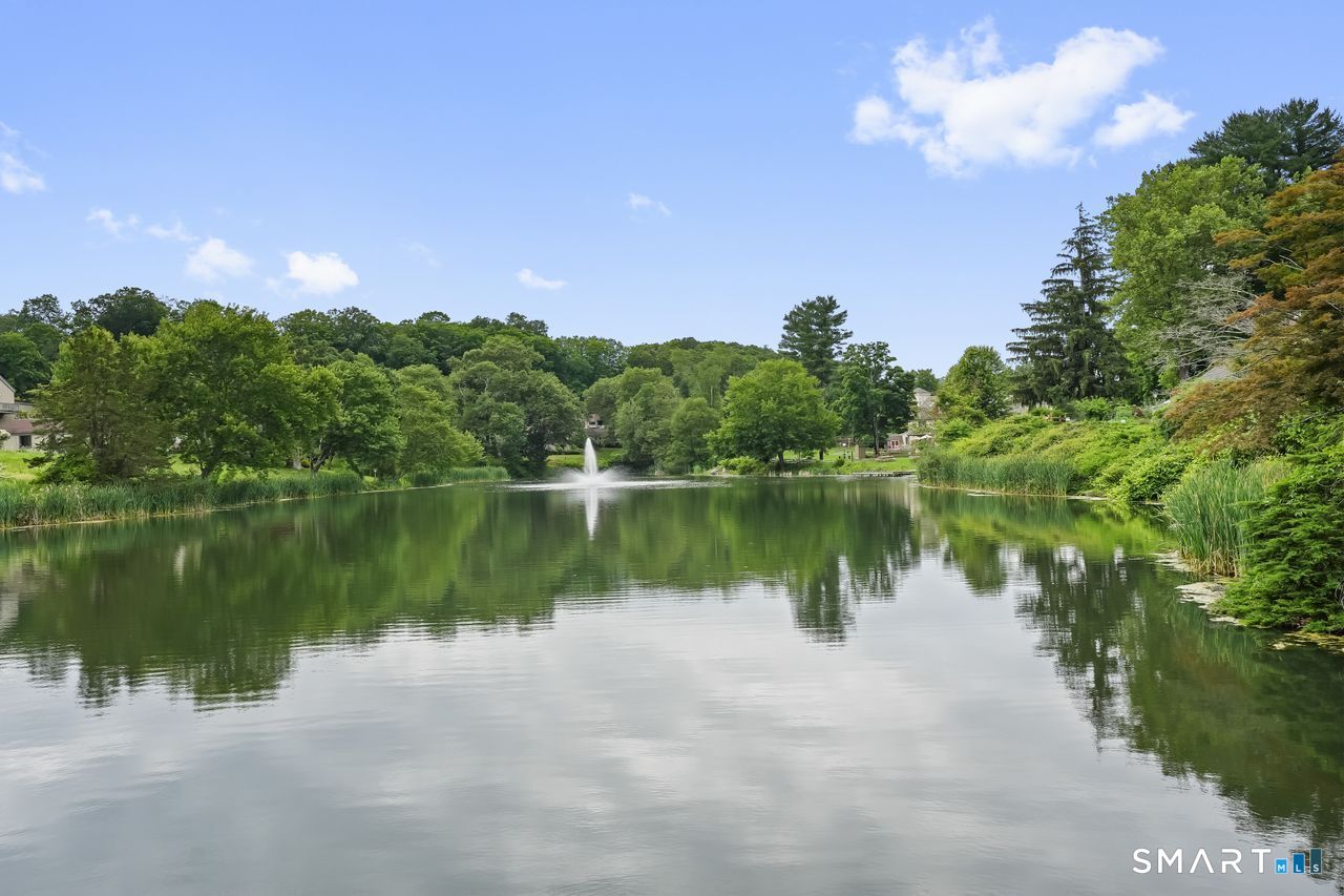 485 Heritage Village Southbury CT 06488