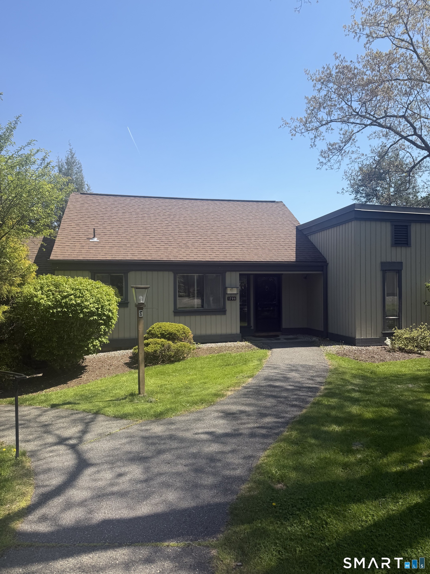 170 Heritage Village Southbury CT 06488