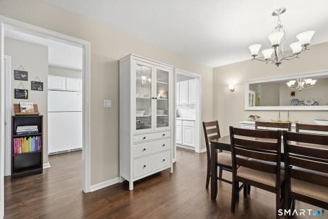 15 Brinley Way Newington CT 06111