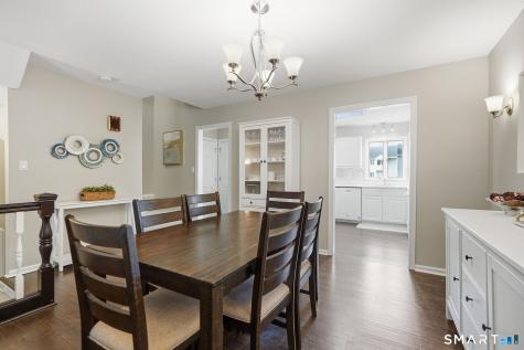 15 Brinley Way Newington CT 06111