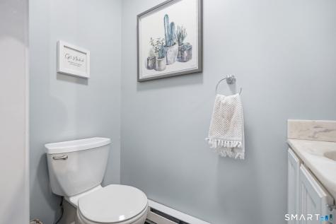 15 Brinley Way Newington CT 06111