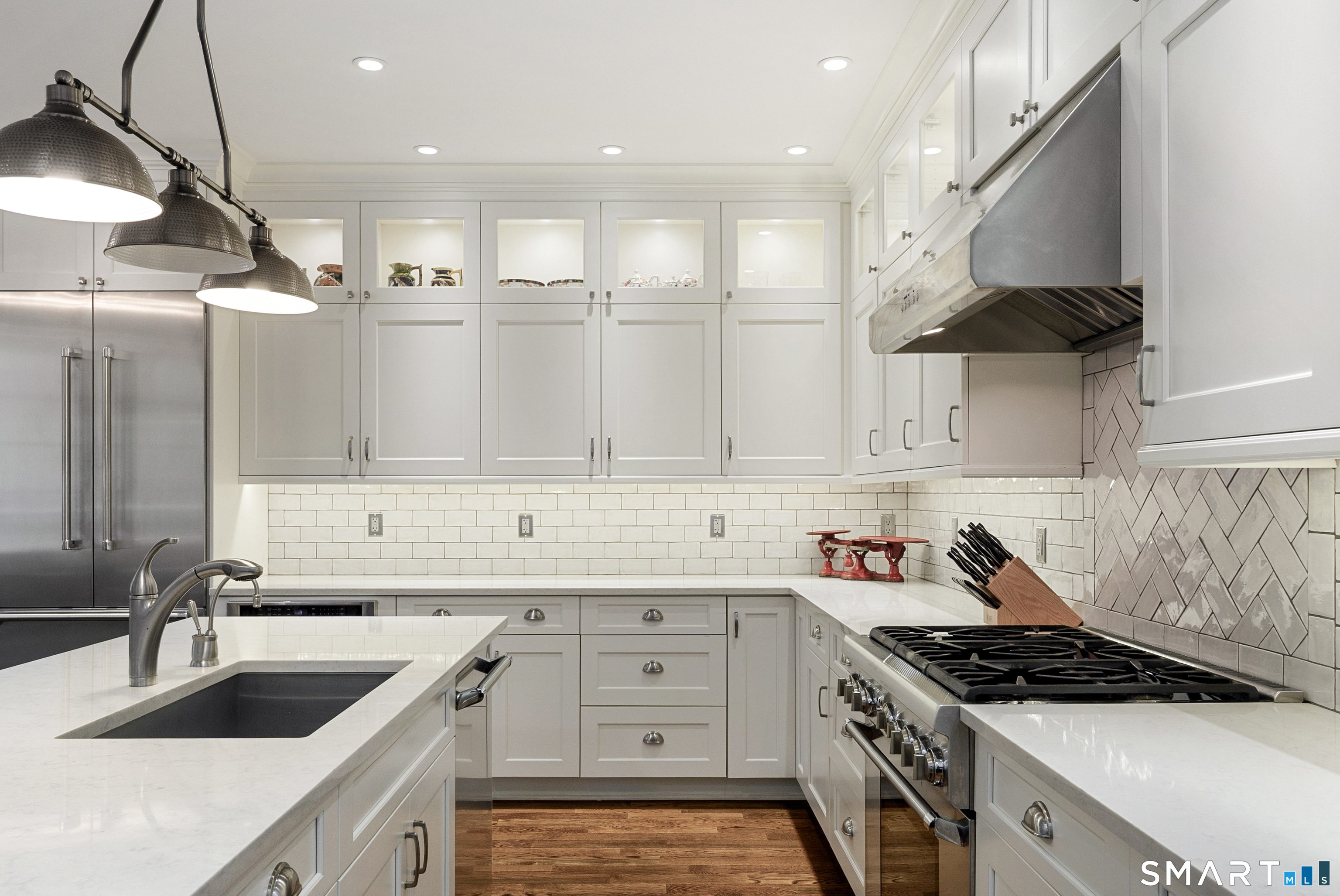 2 Settlers Trail Darien CT 06820