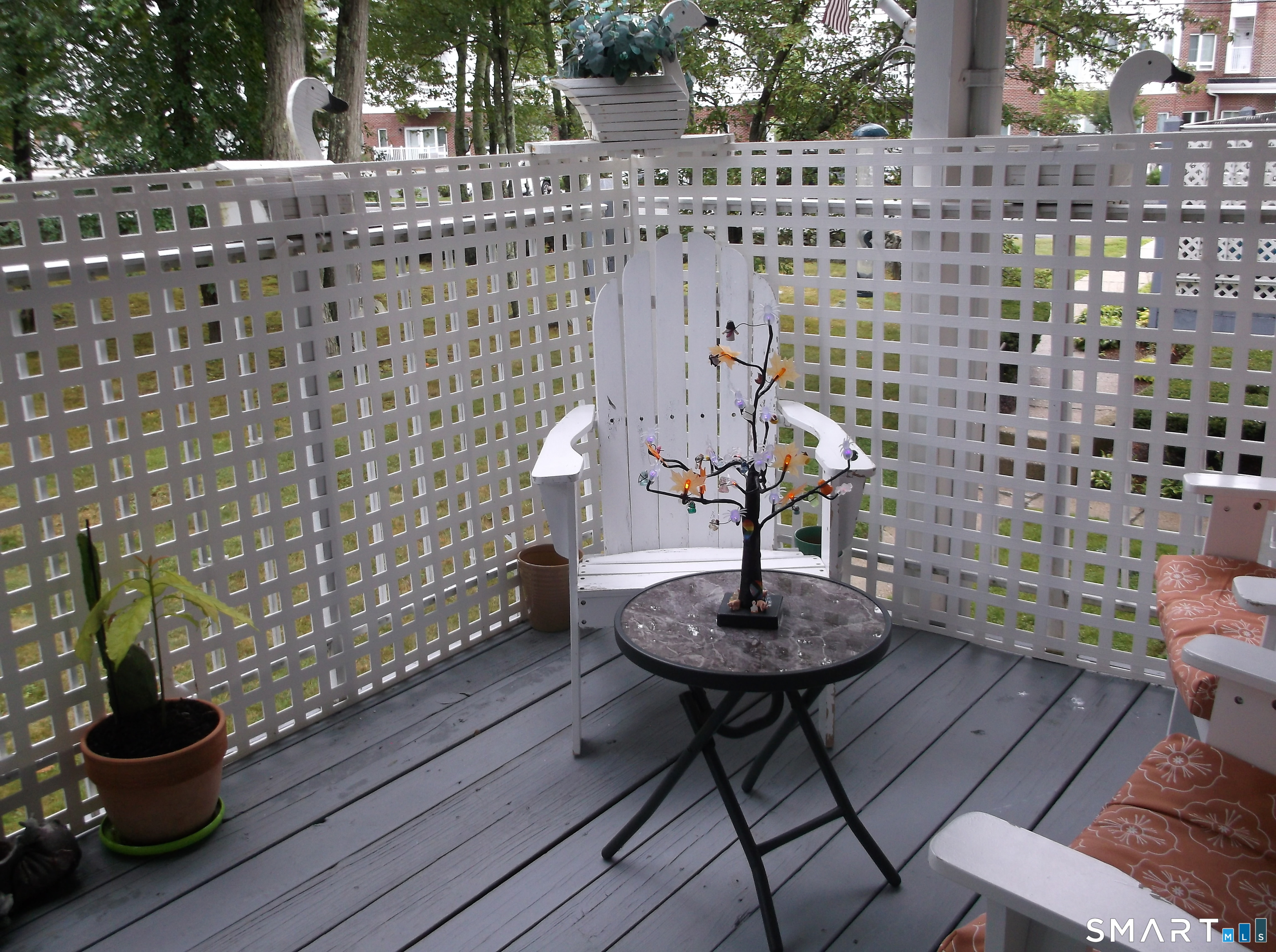 281 Gardner Avenue New London CT 06320