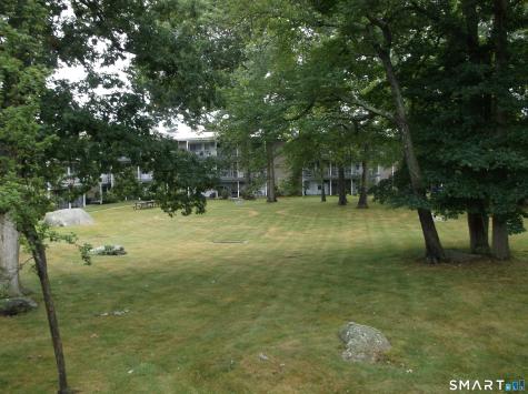 281 Gardner Avenue New London CT 06320