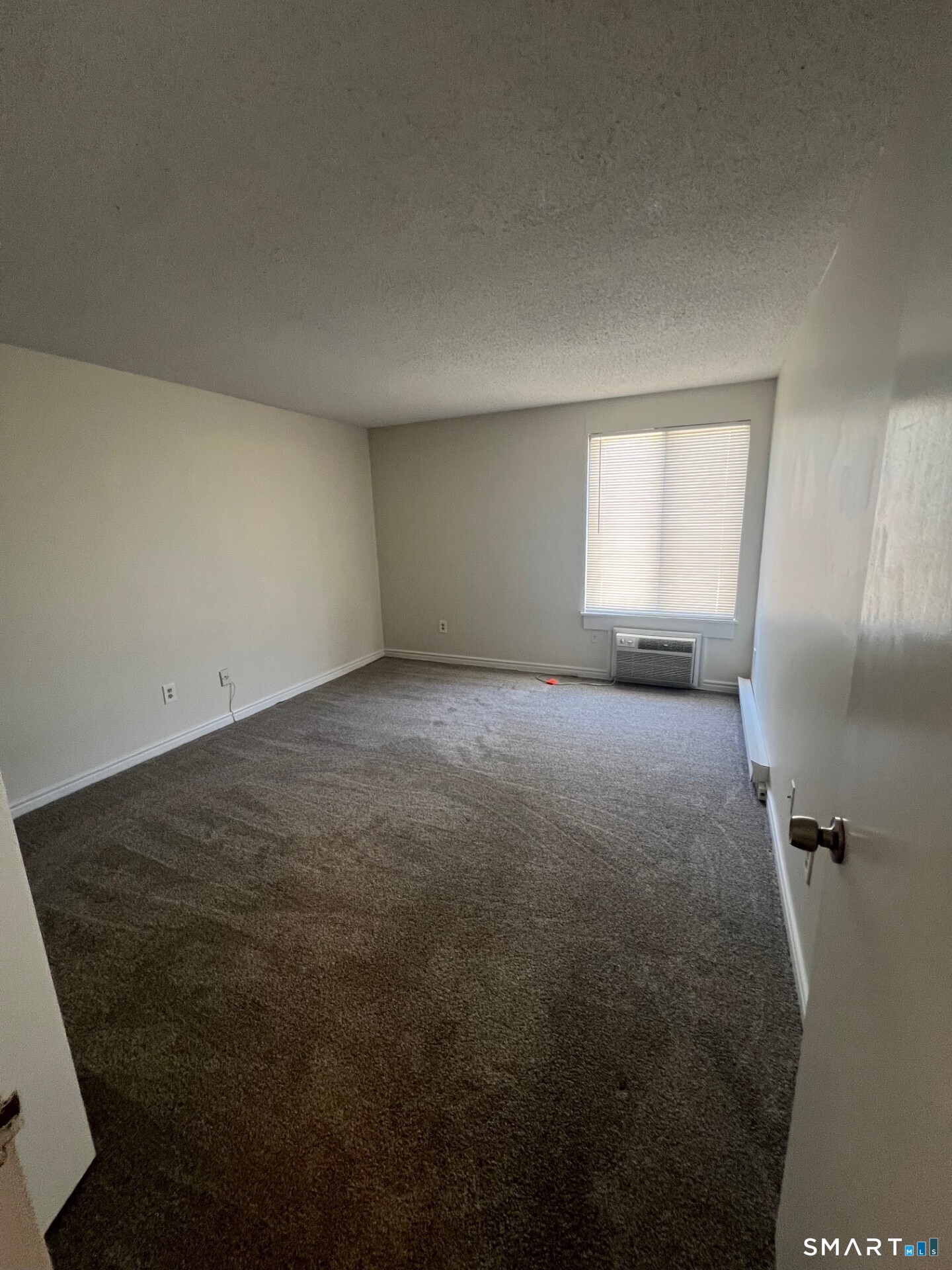 6 Hamre Lane Branford CT 06405