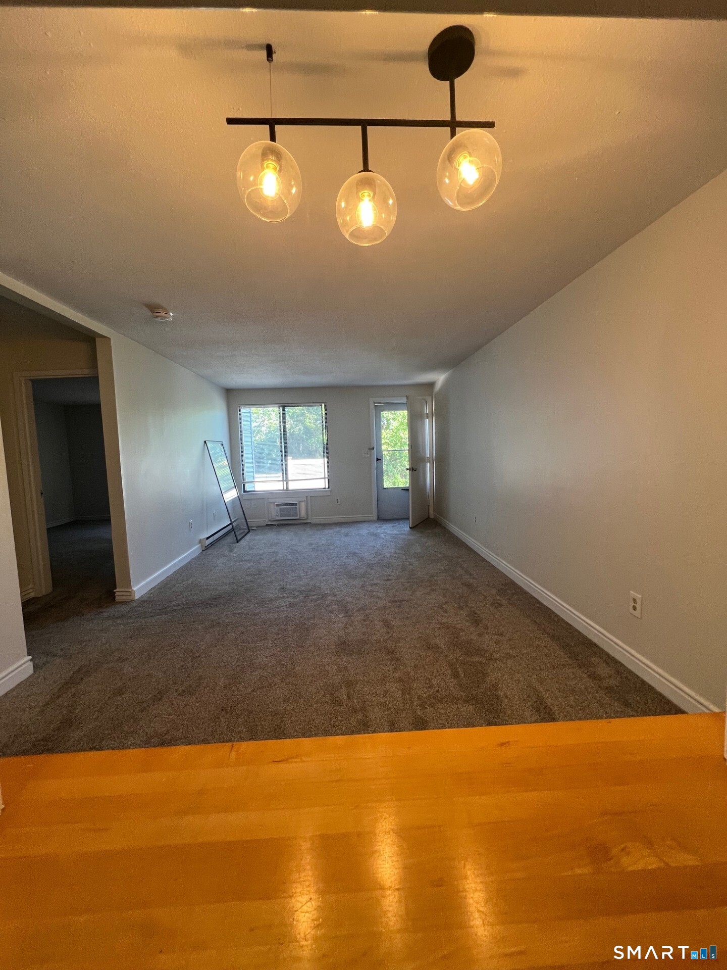 6 Hamre Lane Branford CT 06405