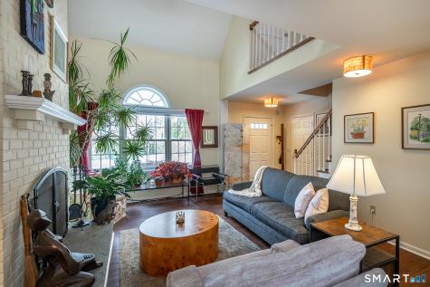 74 Woodbury Hill Woodbury CT 06798