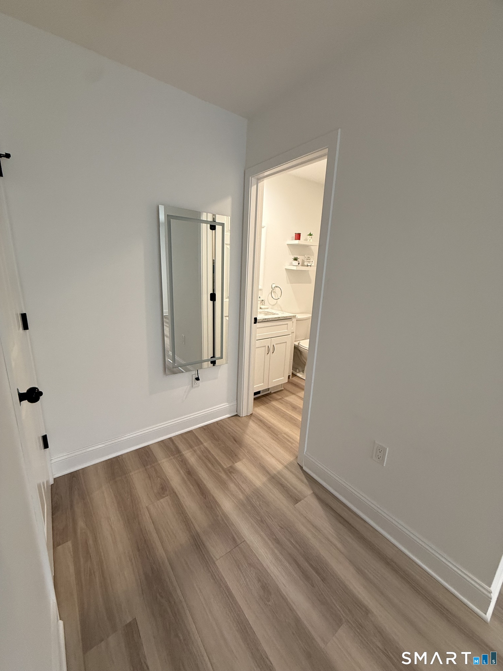 33 Main Street Meriden CT 06451