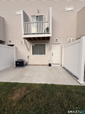 33 Main Street Meriden CT 06451