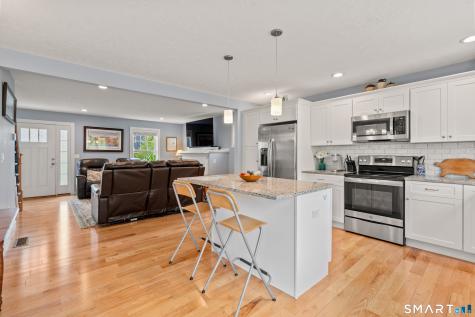 39 Chapman Chase Windsor Locks CT 06096