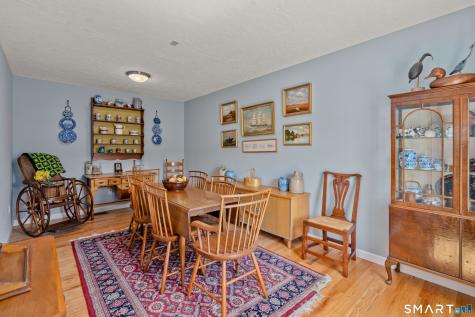 39 Chapman Chase Windsor Locks CT 06096