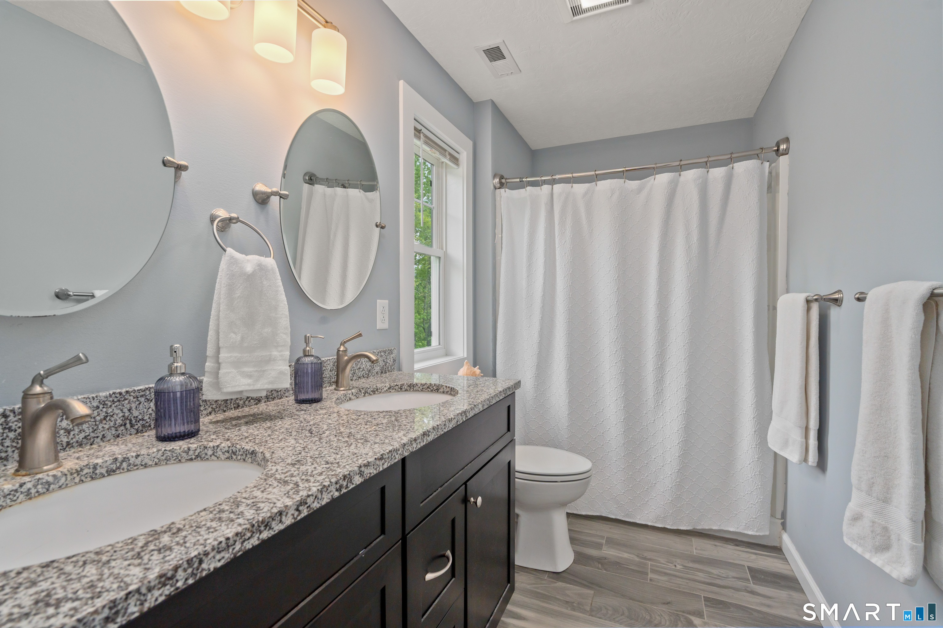 39 Chapman Chase Windsor Locks CT 06096