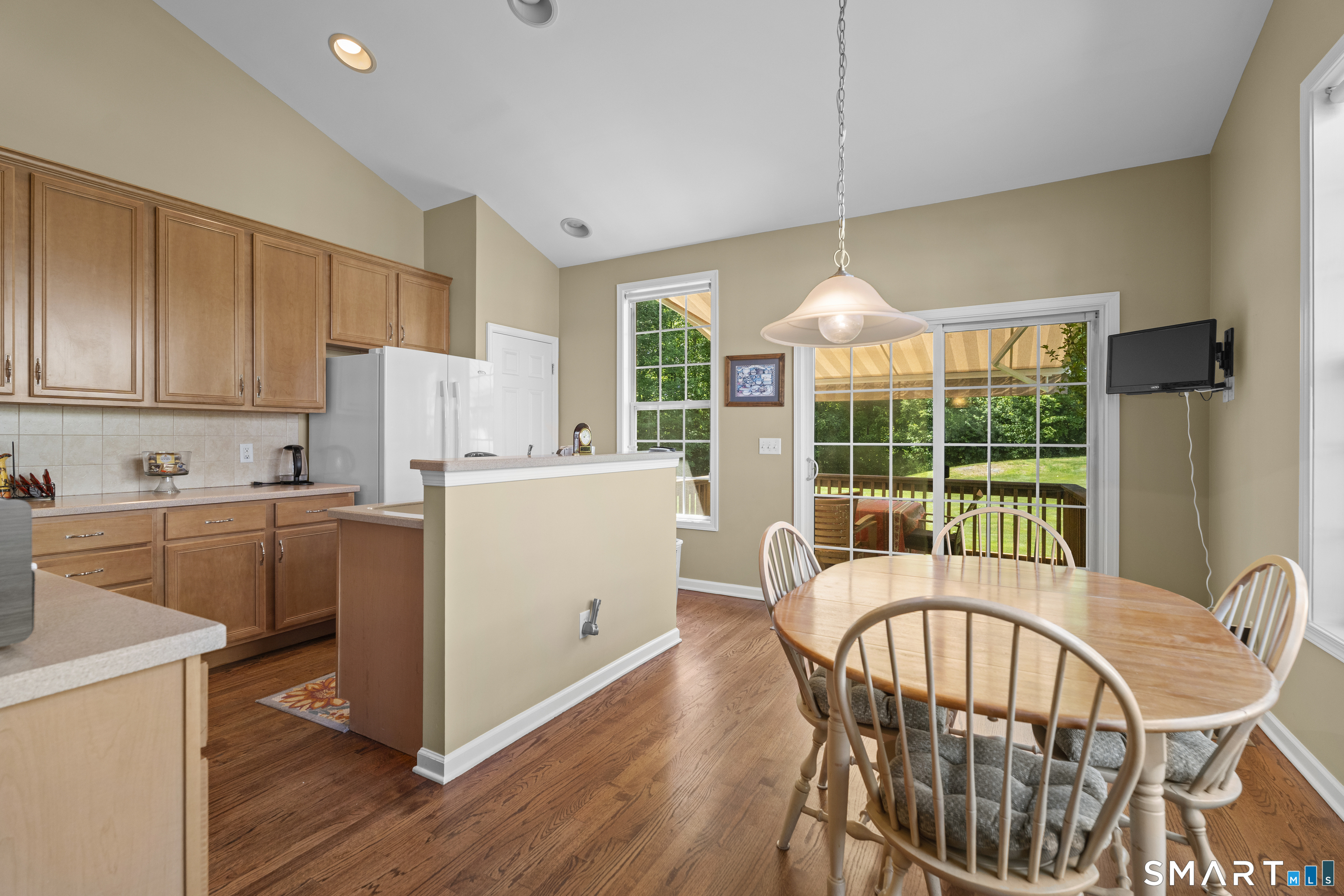 10 Ash Lane Prospect CT 06712