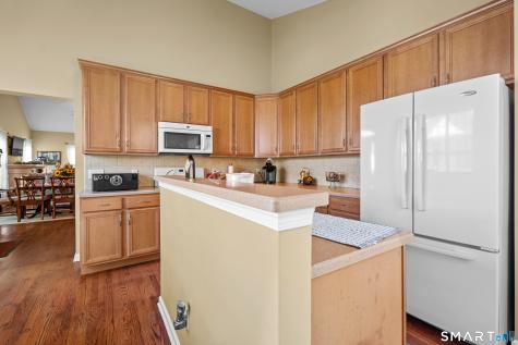 10 Ash Lane Prospect CT 06712