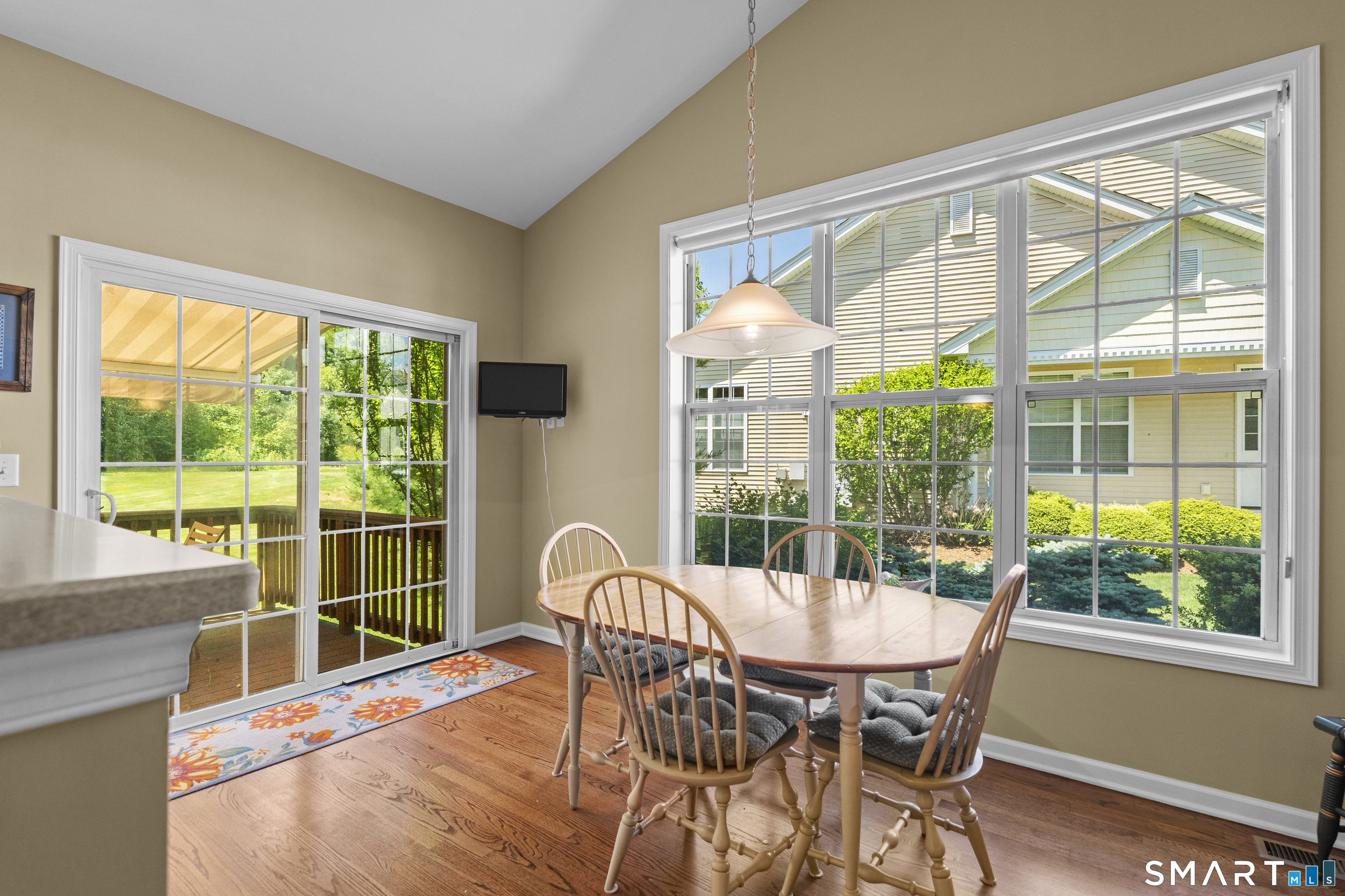 10 Ash Lane Prospect CT 06712