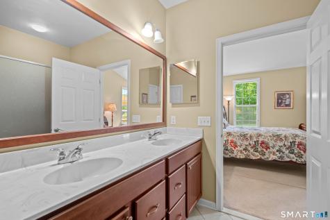 10 Ash Lane Prospect CT 06712