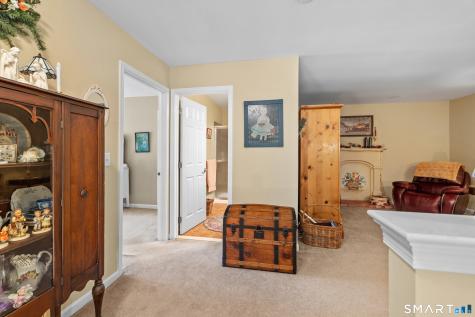 10 Ash Lane Prospect CT 06712