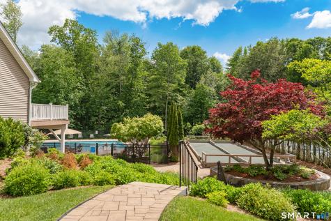 10 Ash Lane Prospect CT 06712
