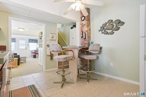 30 Hartford Avenue Old Lyme CT 06371