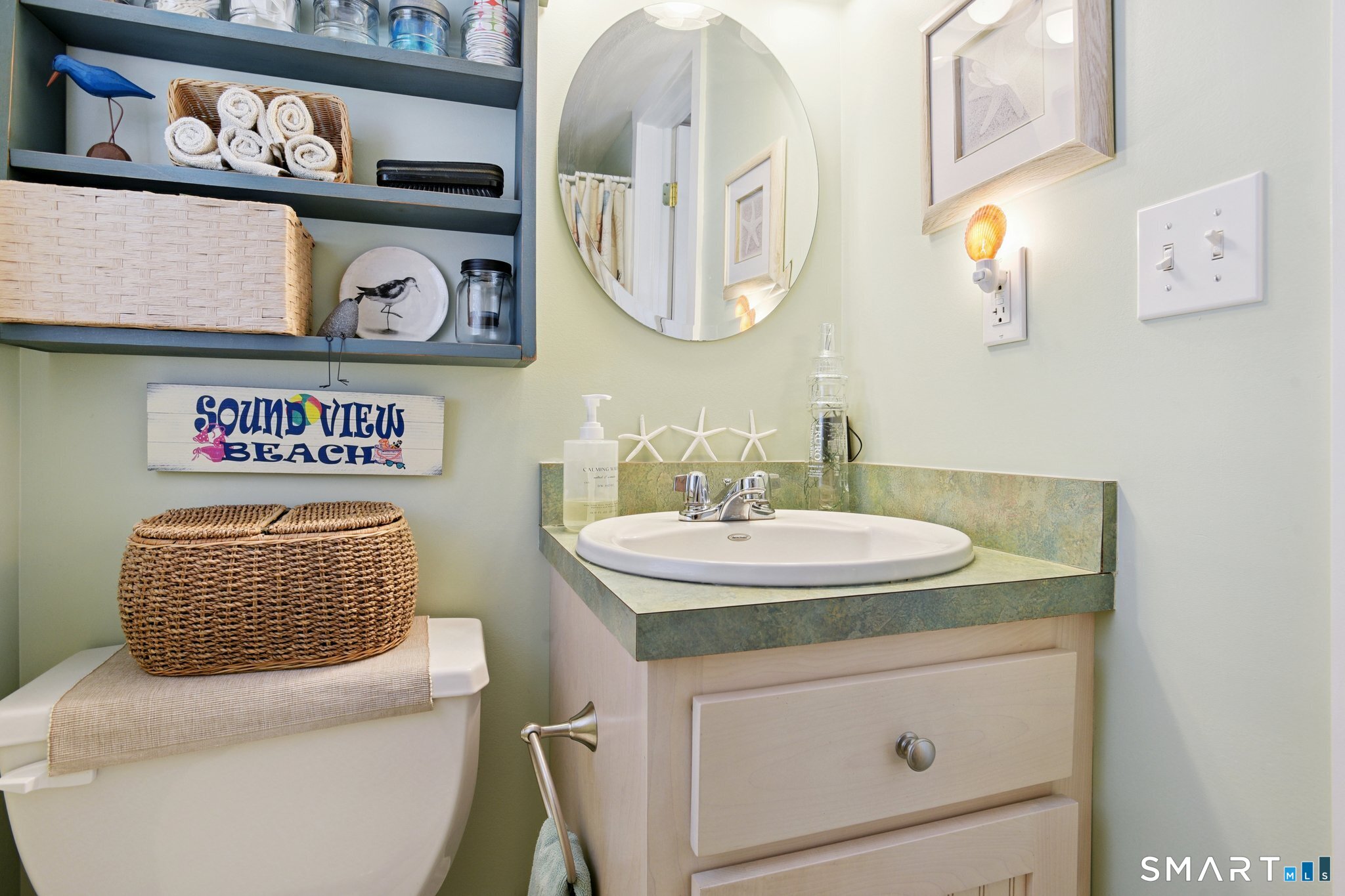 30 Hartford Avenue Old Lyme CT 06371