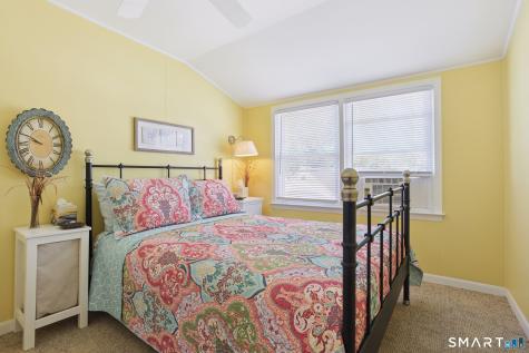 30 Hartford Avenue Old Lyme CT 06371