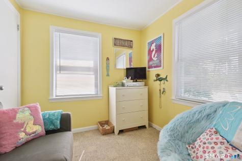 30 Hartford Avenue Old Lyme CT 06371