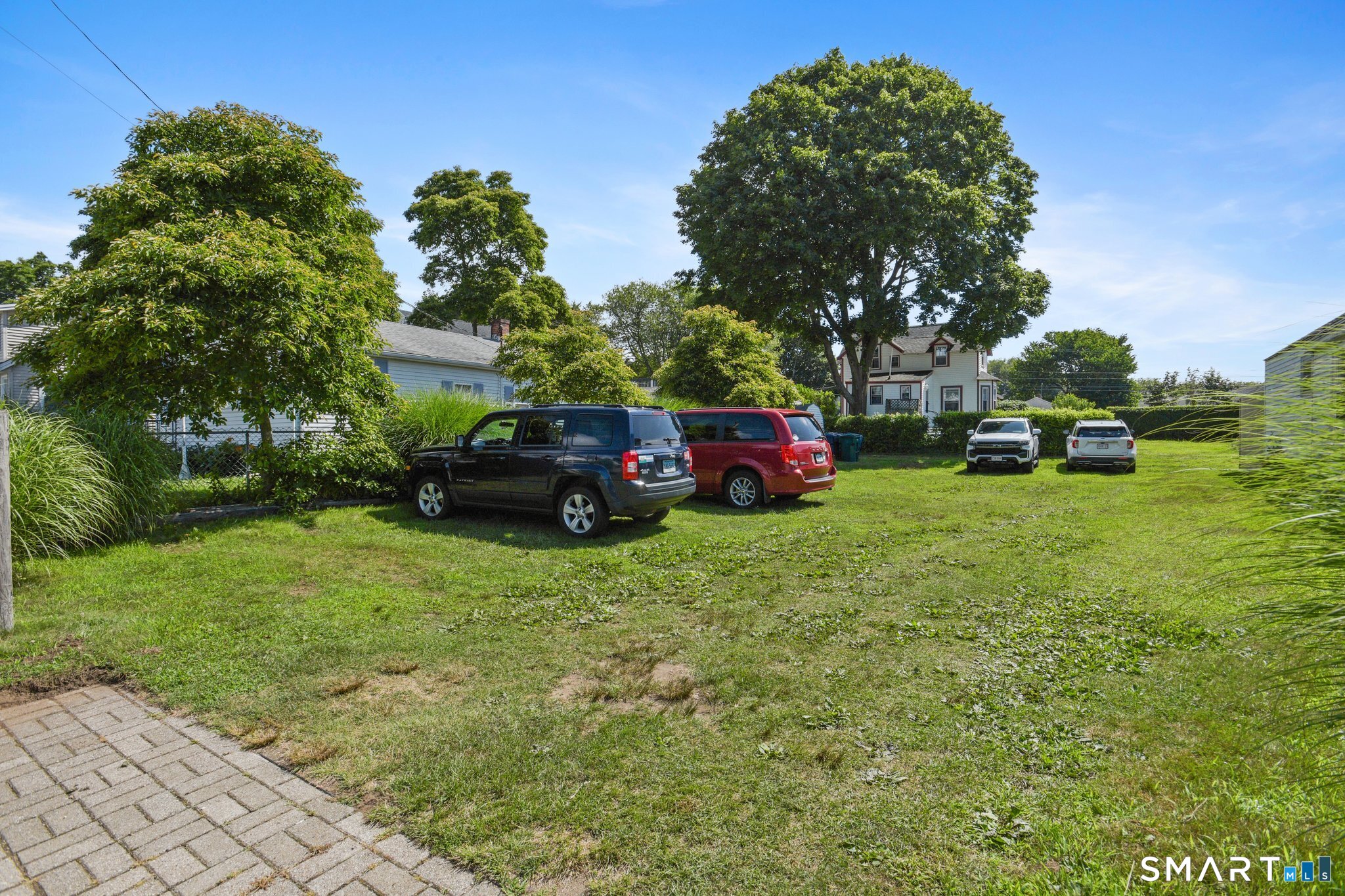30 Hartford Avenue Old Lyme CT 06371