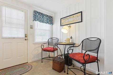 30 Hartford Avenue Old Lyme CT 06371