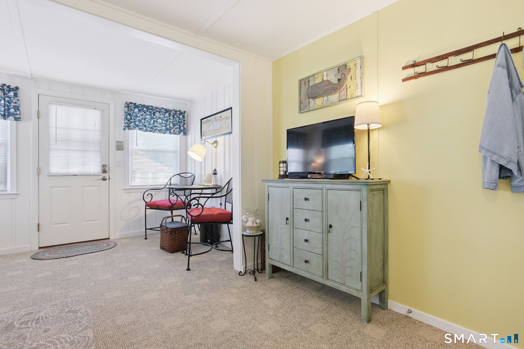 30 Hartford Avenue Old Lyme CT 06371
