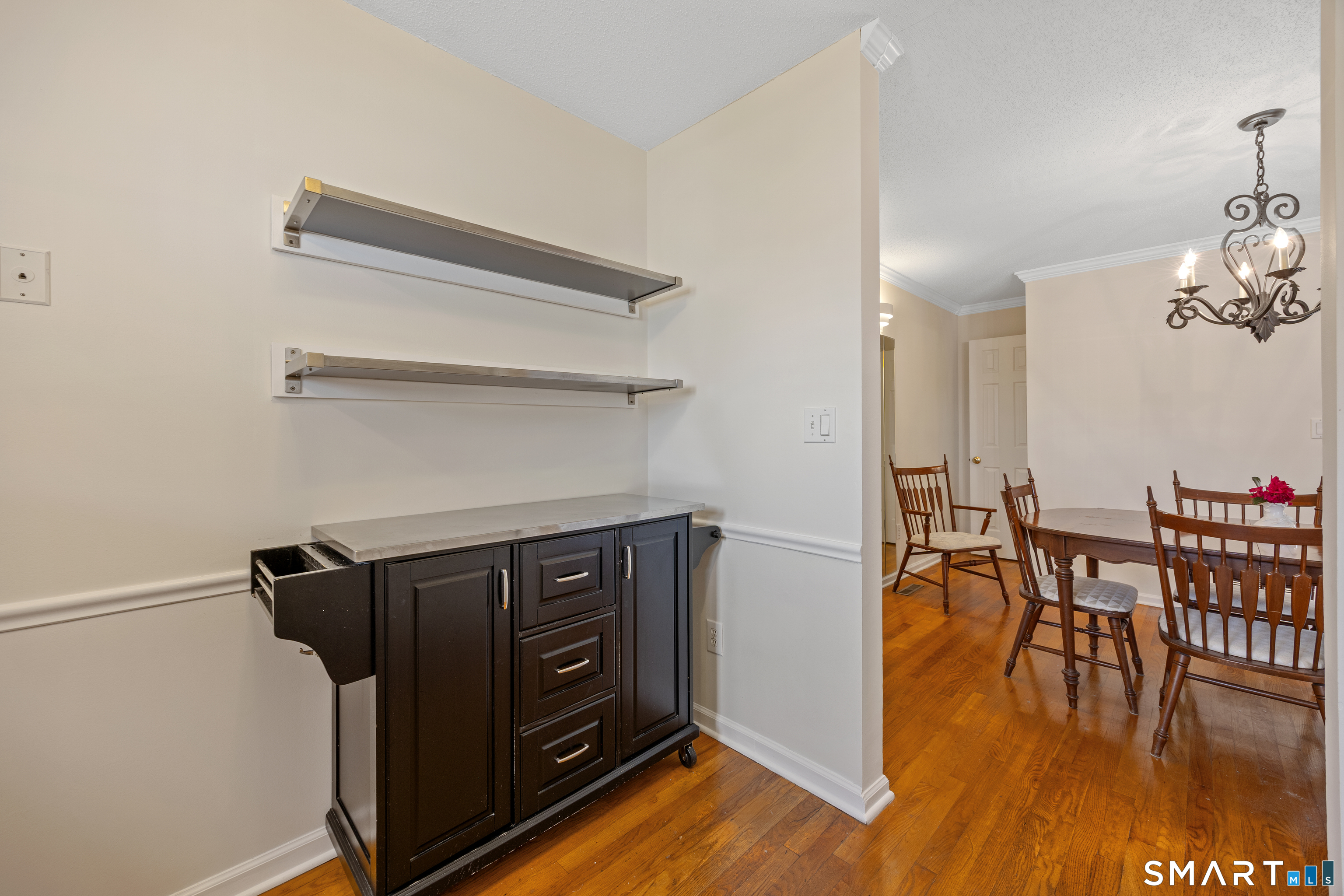 111 Strathmore Lane Wallingford CT 06492