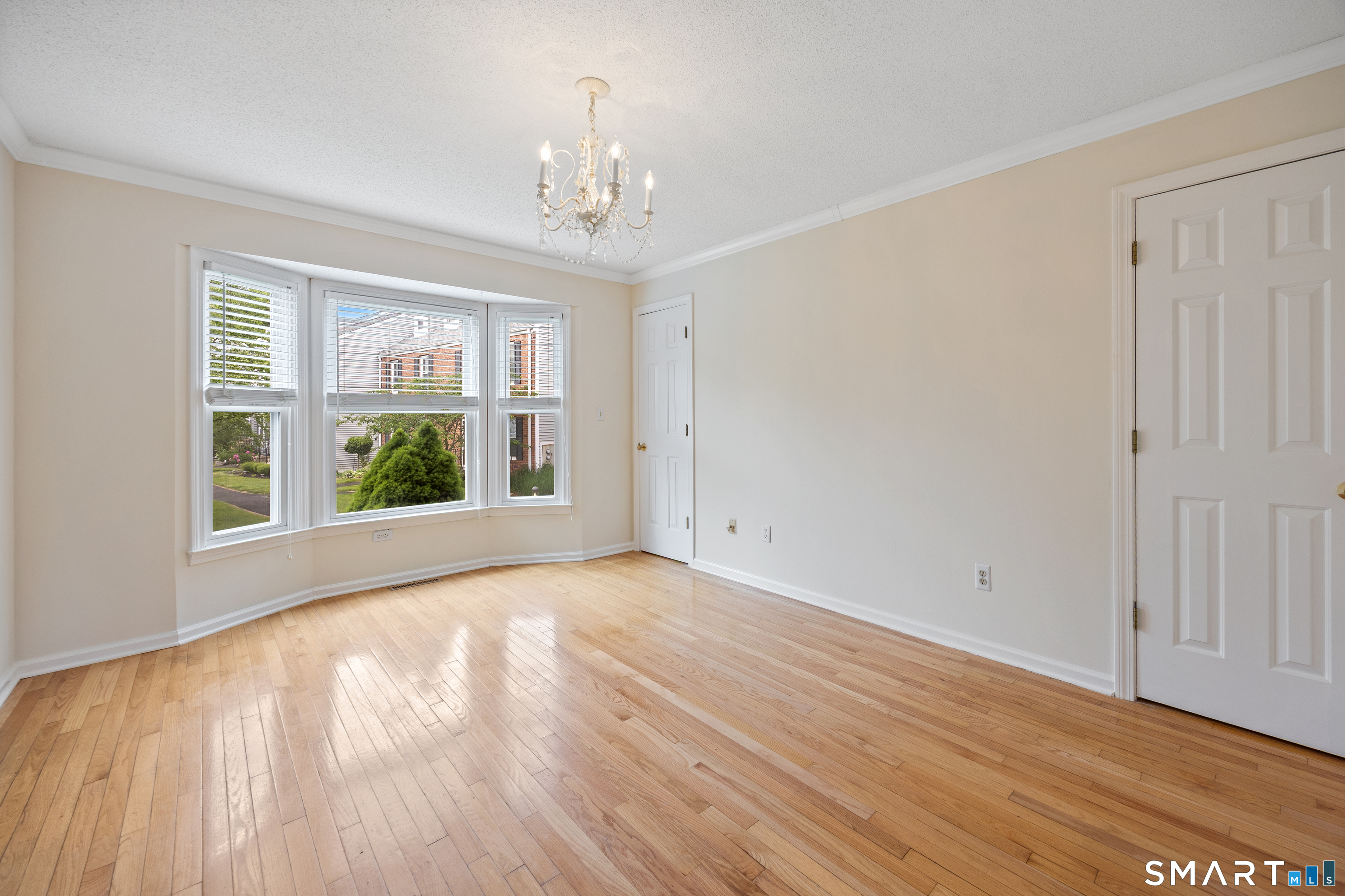 111 Strathmore Lane Wallingford CT 06492
