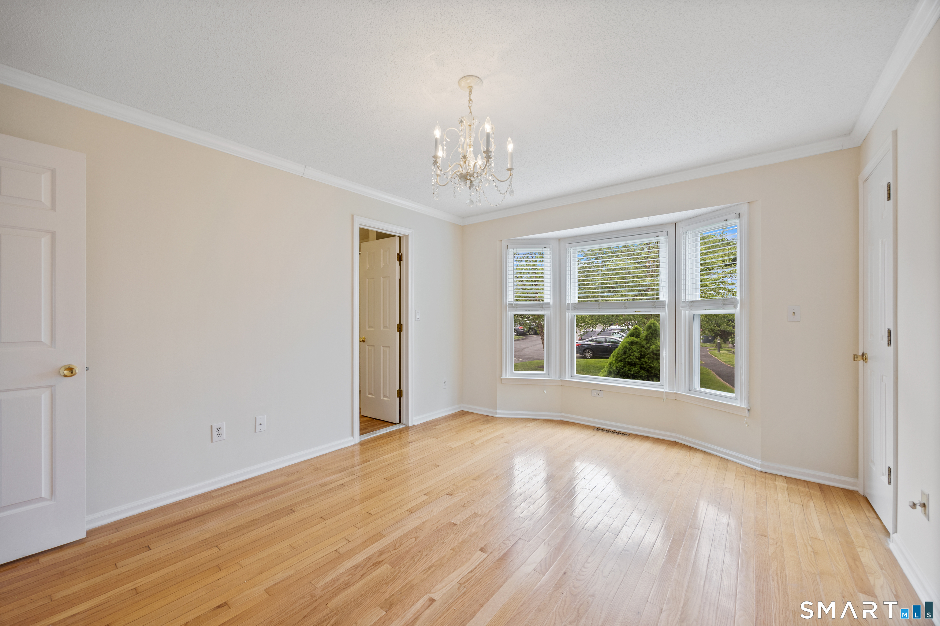 111 Strathmore Lane Wallingford CT 06492