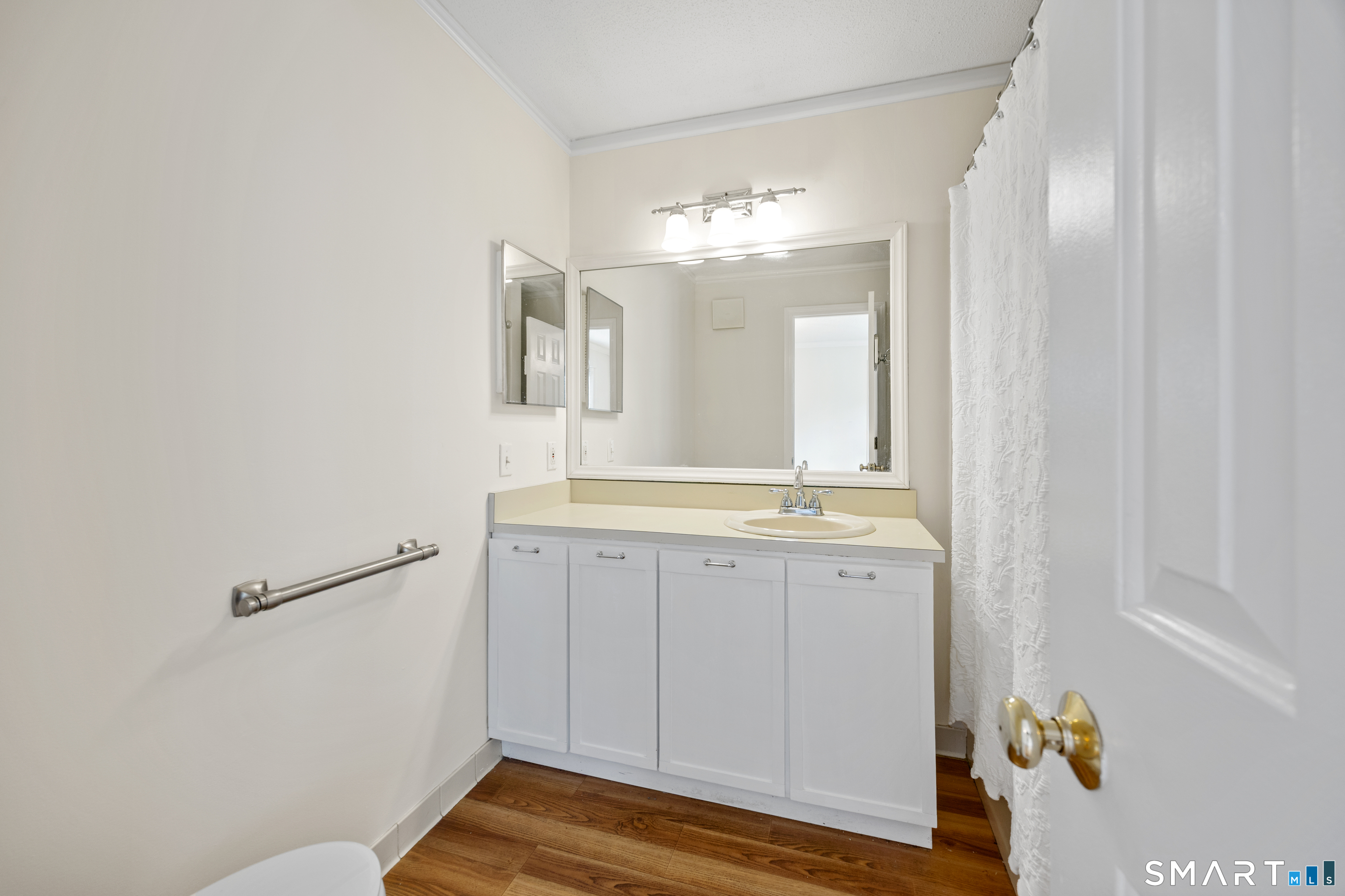 111 Strathmore Lane Wallingford CT 06492