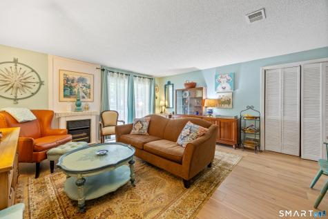 111 Strathmore Lane Wallingford CT 06492