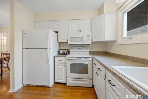 111 Strathmore Lane Wallingford CT 06492