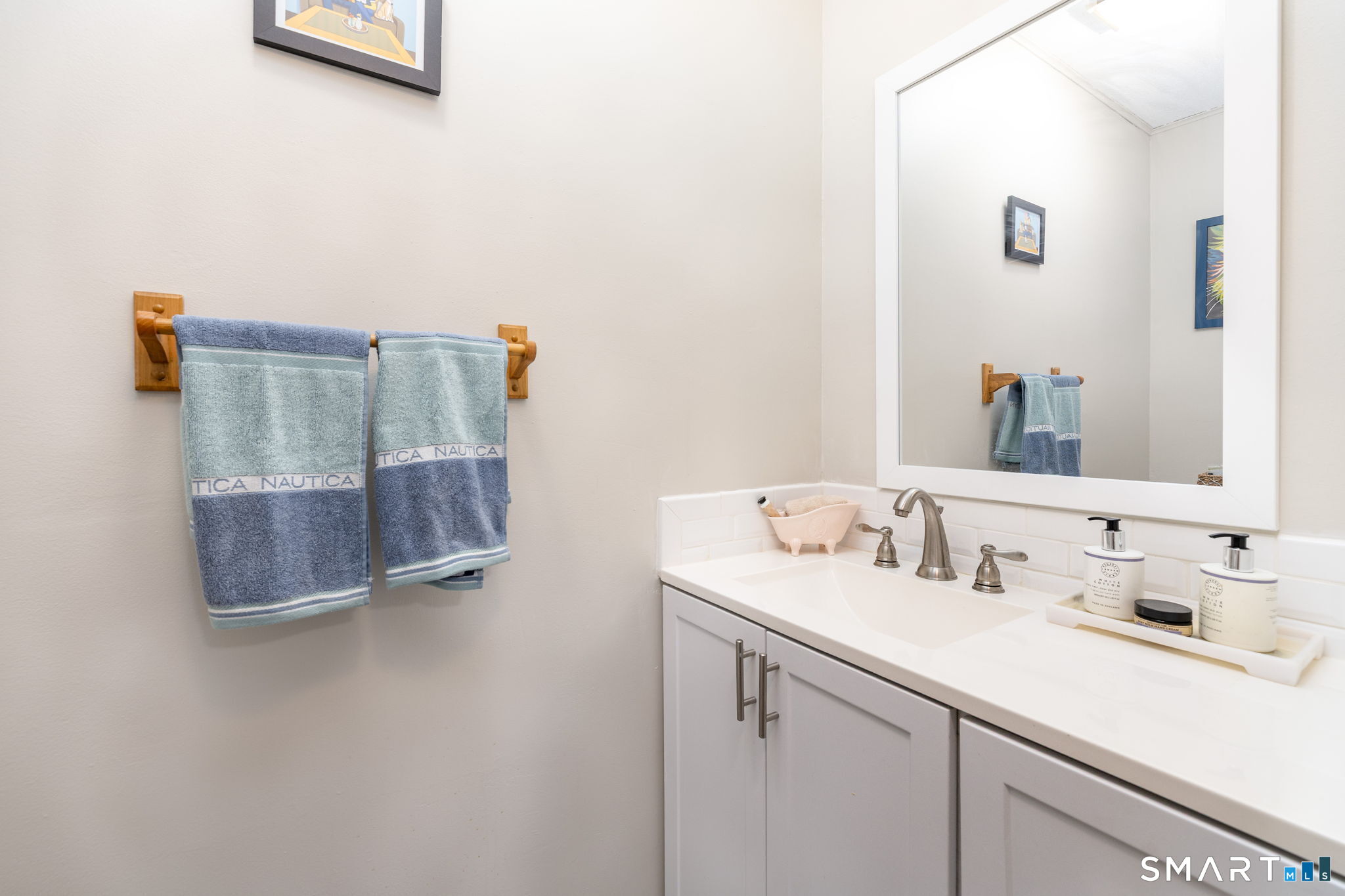 3211 East Main Street Waterbury CT 06705