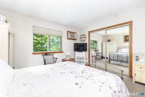3211 East Main Street Waterbury CT 06705