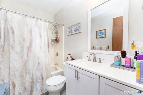 3211 East Main Street Waterbury CT 06705