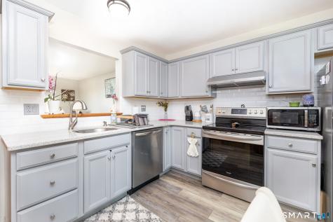 3211 East Main Street Waterbury CT 06705