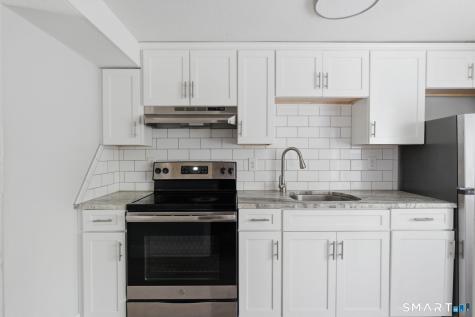 17 Farmington Avenue Plainville CT 06062