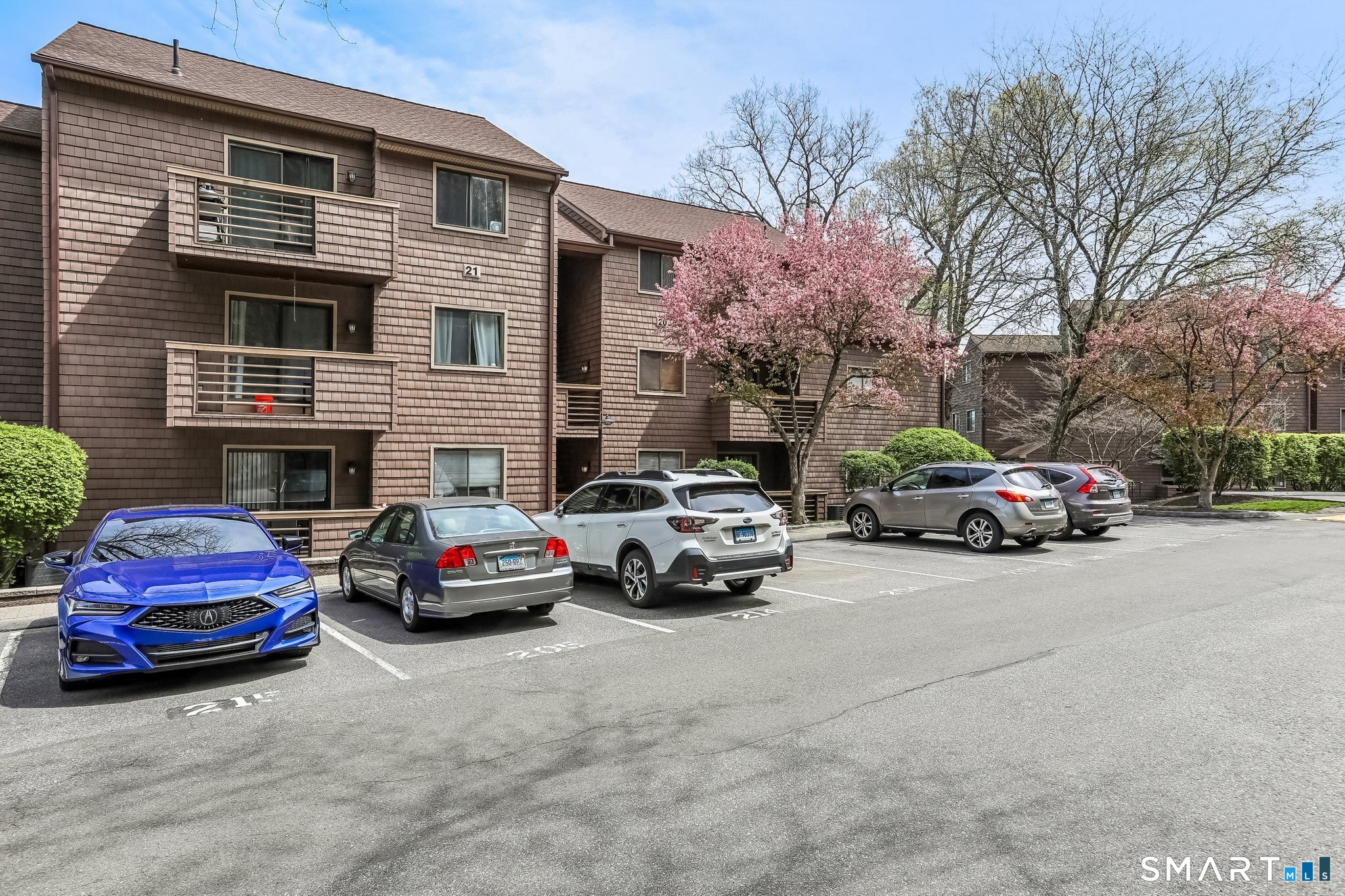 166 Old Brookfield Road Danbury CT 06811