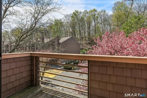 166 Old Brookfield Road Danbury CT 06811