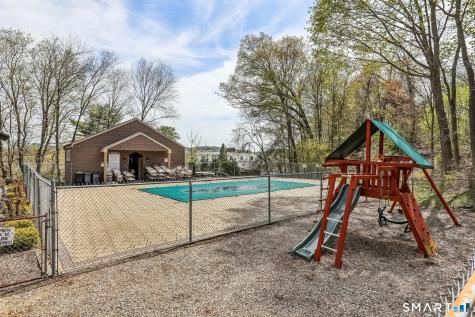166 Old Brookfield Road Danbury CT 06811