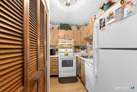105 Hidden Knolls Circle Monroe CT 06468