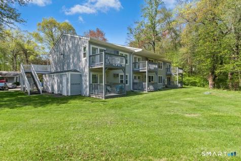 105 Hidden Knolls Circle Monroe CT 06468