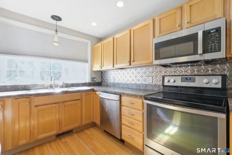 29 Samuel Lane Mansfield CT 06268