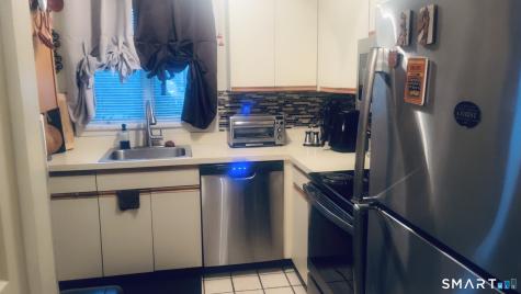 827 Oronoke Road Waterbury CT 06708
